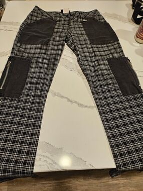 Juniors Vintage Early 2000s Hot Topic Pants